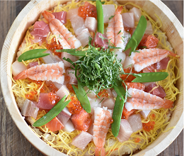 液体塩こうじでマグロ風彩り海鮮ちらし寿司