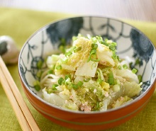 液体塩こうじで! 白菜と明太子のレンジ煮