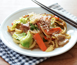 液体塩こうじの焼きうどん