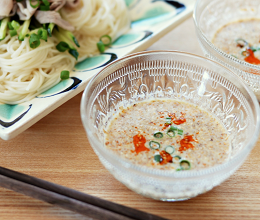 液体塩こうじと豆乳のピリ辛!そうめんつゆ