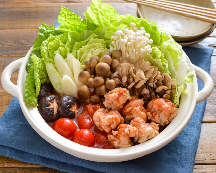味付けは液体塩こうじのみ☆トマト鍋