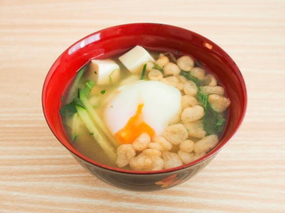 余った薬味で！？きゅうりと温玉のおみそ汁