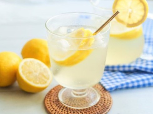 夏の水分補給に♪塩こうじレモネード🍋