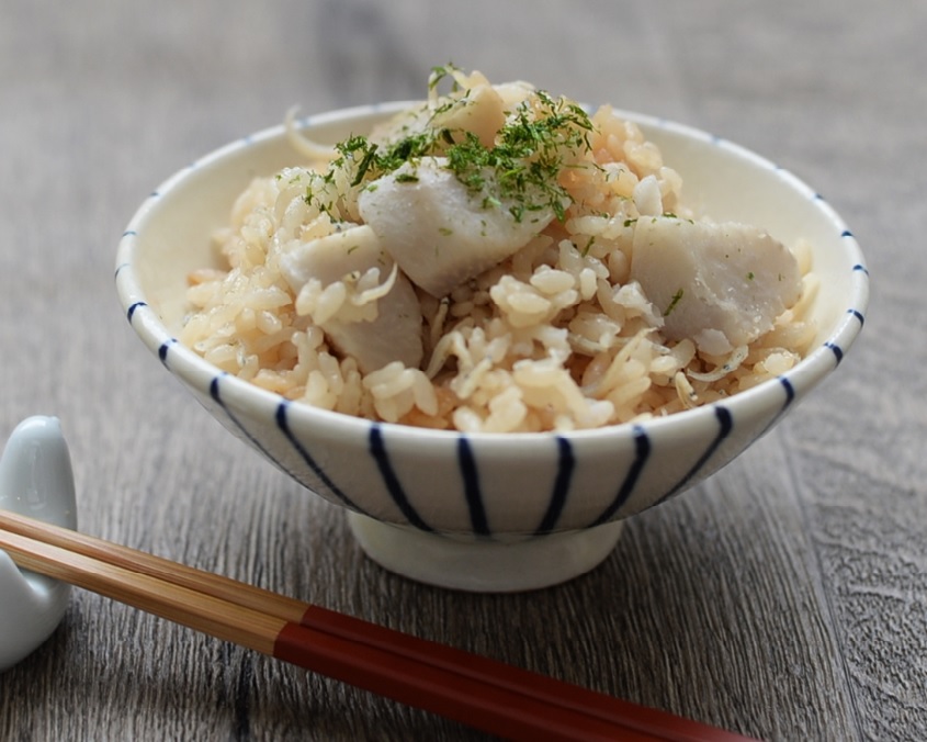 液体塩こうじで里芋とじゃこの炊き込みご飯☆