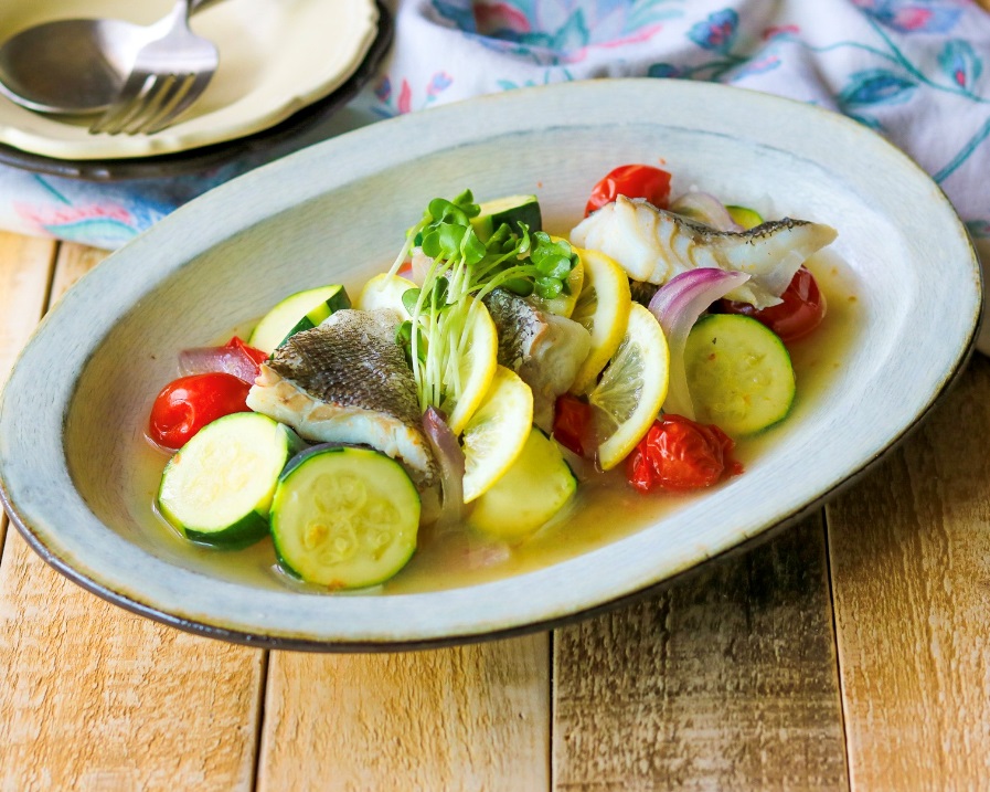 液塩で白身魚と夏野菜のアクアパッツァ風♪