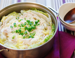 豚肉の旨み広がる☆白菜と豚肉の塩こうじ蒸し煮